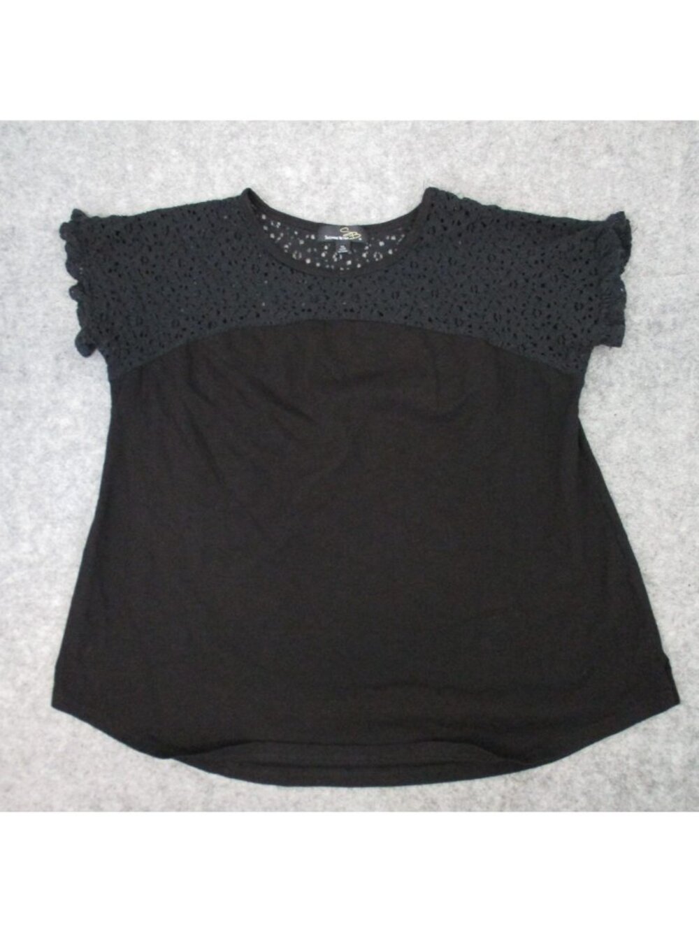 Suzanne Betro Womens XL Black Blouse Crochet Lace Shoulder Short Sleeve